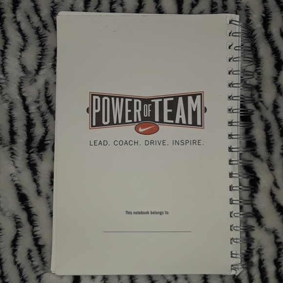 Nike Notebook - Picture 3 of 5